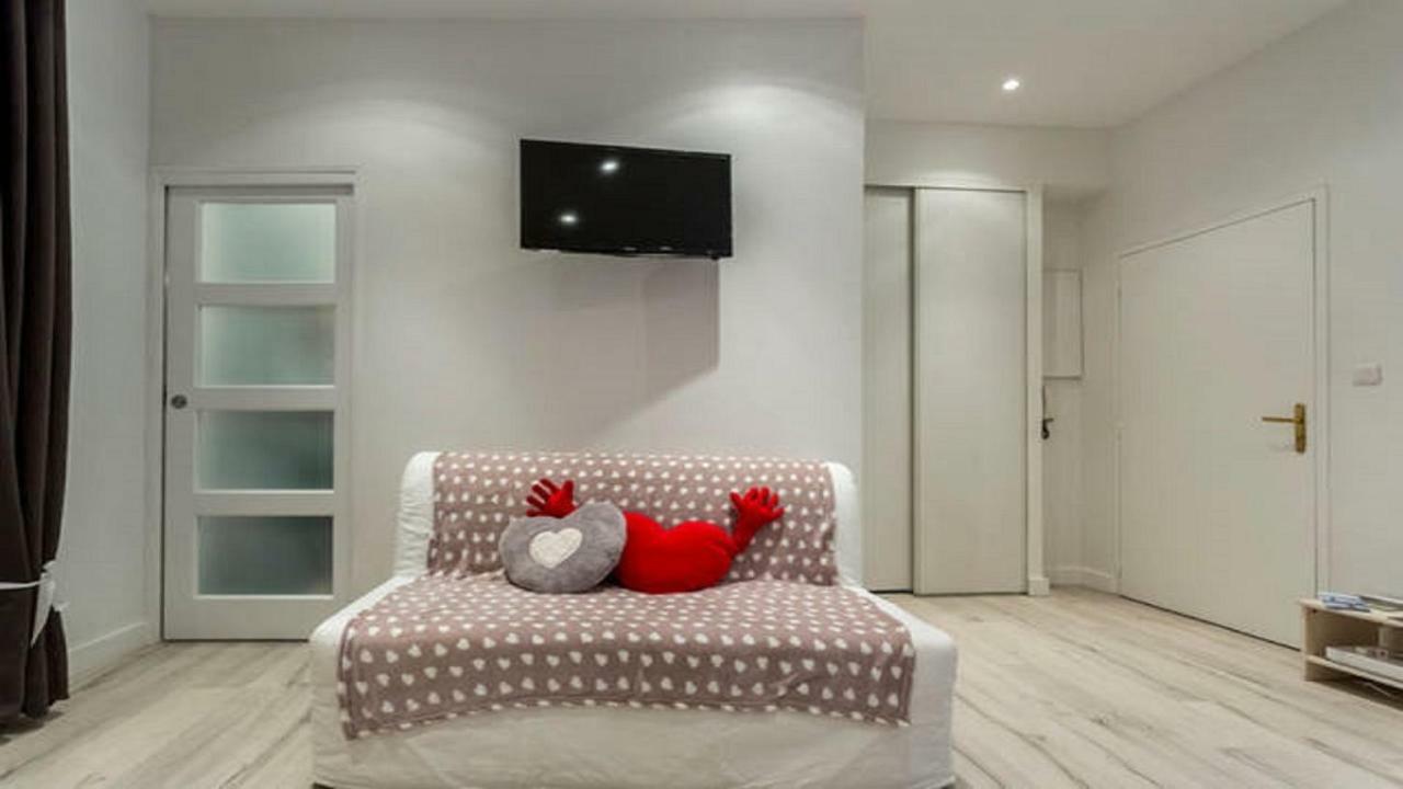 Appart Cozy / Quartier St Pierre Bordeaux Exterior photo